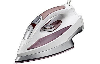 Лайфхак. Очистка подошвы утюга от нагара